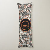 黒日本のと赤の花柄 ボディピロー (裏面 (縦))