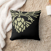 黒松の実 クッション (ブランケット)