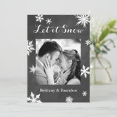 黒板に雪の結晶 ホリデー フォト カード (スタンド正面)