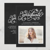 黒板のクラシカルなカリグラフィー写真 卒業式 招待状 (正面/裏面)