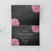 黒板のハッピーバレンタインデーのピンクのバラ シーズンカード (内部)