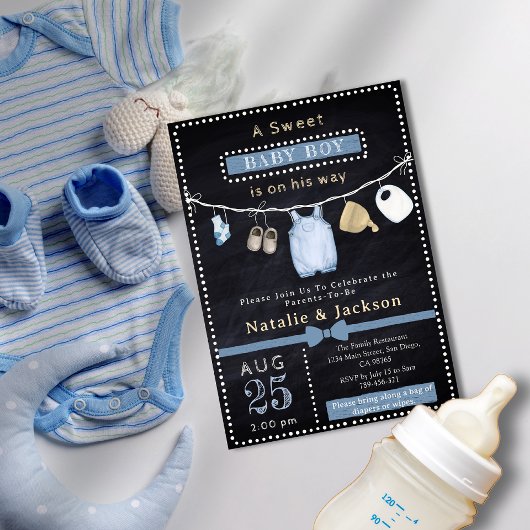 黒板の少年　服　ベビーシャワーの招待状 招待状