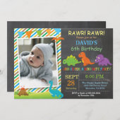 黒板の恐竜の誕生日の招待状のディーノのパーティー 招待状 (正面/裏面)