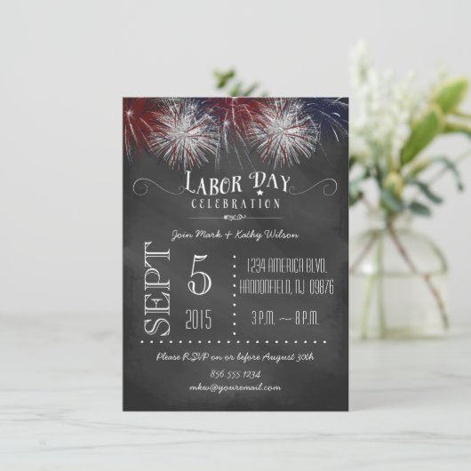 黒板の花火の労働者の日のパーティの招待状 招待状 (スタンド正面)