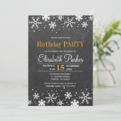 黒板の雪の結晶があしらわれたラスティックな誕生日パーティー 招待状 (スタンド正面)