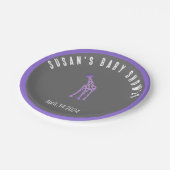 黒板を見て赤ちゃんシャワー – 紫色のキリン ペーパープレート (アングル)