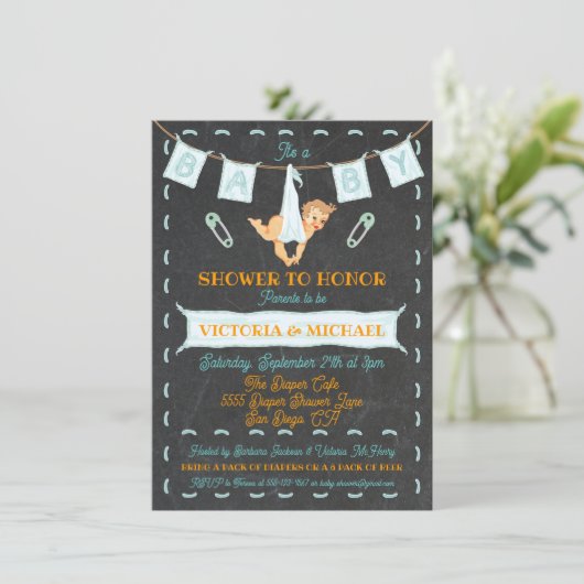 黒板カップルおむつ赤ちゃんシャワー物干し 招待状 (スタンド正面)