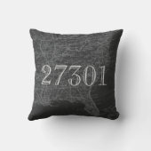 黒板グレーイースタン米国地図Zipコードピロー クッション (裏面)