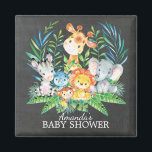 黒板サファリジャングルベビーシャワー好みマグネット マグネット<br><div class="desc">チョークボードの背景にジャングルの様々なをセットしたゼブラ、ヒッポ、ゾウ、ライオン、サルとキリンを搭載した可愛いサファリ離れーのジャングルの動物。ジャングルサファリのベビーシャワーコレクション全体を見に私たちの店を訪問！</div>