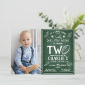 黒板フットボールオールスター写真 2歳の誕生日 招待状 (スタンド正面)