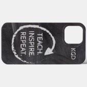 黒板フレーズ モノグラム Case-Mate iPhoneケース (裏面 (横))