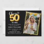 黒板ブラック金ゴールドバルーン50誕生日写真 招待状 (正面)