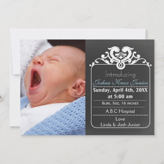 黒板ブルー新生児写真の発表 案内状 (正面)