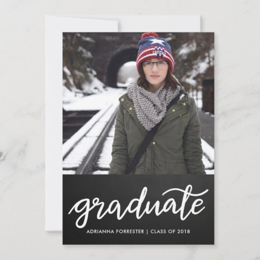 黒板卒業生手書き | フォト 招待状 (正面)