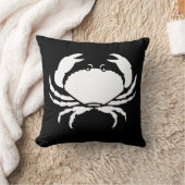 黒枕にカニ白 クッション (ブランケット)