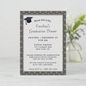 黒枠ディナーキャップグレー卒業 招待状 (スタンド正面)