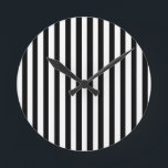 黒檀の雪 ラウンド壁時計<br><div class="desc">エボニー雪はシンプルすべての行事やアイテムに合った黒と白のストライプデザインである。この画像は他のさまざまな製品で利用できクリックる。写真の下のリンクは「このデザインについて」の近くに。</div>