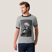 黒歴史のアイコン：老年期のフレデリック・ダグラス Tシャツ (正面フル)