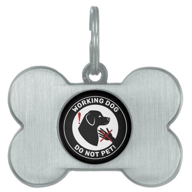 黒犬の耳ぶら下がった付き愛犬 ペットネームタグ (正面)