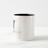 黒犬の輝き ツートーンマグカップ (中央)