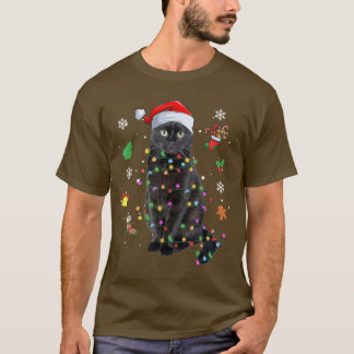 黒猫がクリスマスライトサンタハットに絡まった Tシャツ