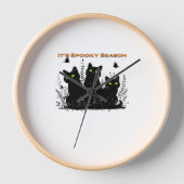 黒猫が不気味な季節クラシックのTシャツ 壁時計 (正面)