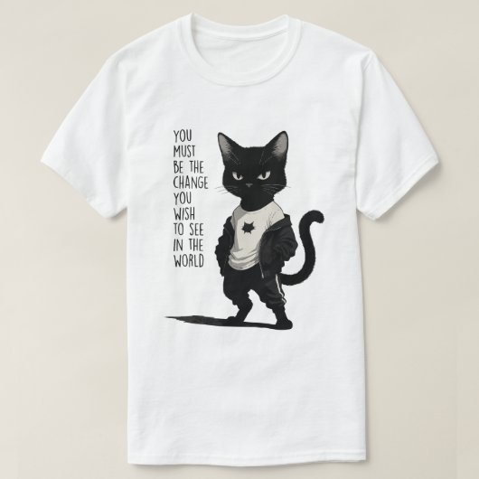 黒猫が変革の力に - 勇気づける名言 Tシャツ (デザイン正面)