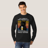 黒猫が欲しいのはビールと私の猫だ Tシャツ (正面フル)