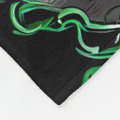 黒猫が自転車を運転する聖パトリックの日 フリースブランケット (角)