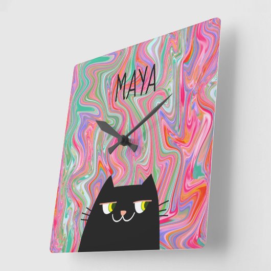 黒猫とピンクアート柄モノグラム名 スクエア壁時計 (傾斜)