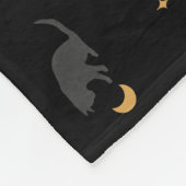 黒猫とムーンフェイズフリースブランケット フリースブランケット (角)