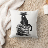 黒猫と本 – ミニマルデザイン クッション (ブランケット)