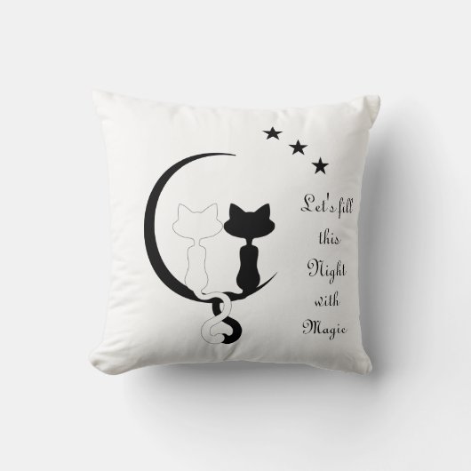 黒猫と白猫の月に星を付ける魔法 クッション (正面)