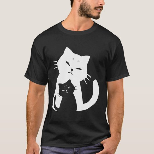 黒猫と白猫 Tシャツ (正面)
