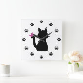黒猫のシルエット ピンクの蝶 ラージ壁時計 (ホーム)