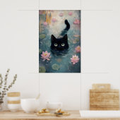 黒猫のスイレンのプリント、水の中の猫の暗色の絵 ポスター (キッチン)