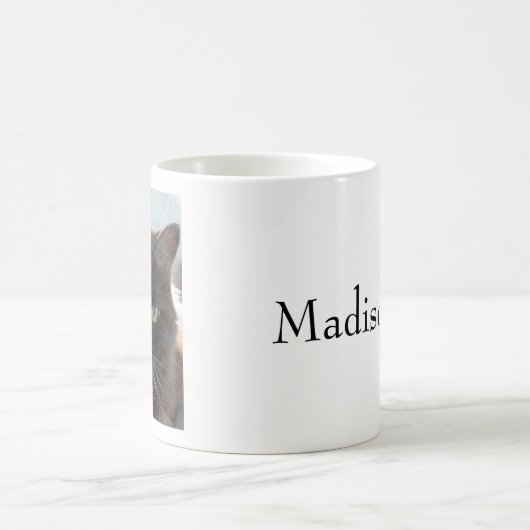 黒猫の写真パーソナライズされた名 コーヒーマグカップ (中央)