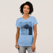 黒猫の嗅ぎ花 Tシャツ (正面フル)
