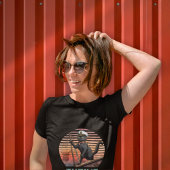 黒猫の夕日：生きる旅 Tシャツ