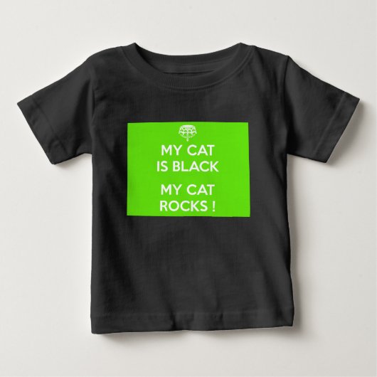 黒猫の岩 ベビーTシャツ (正面)