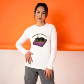 黒猫の昼寝タイム Tシャツ