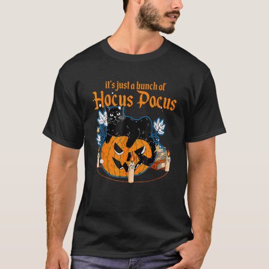 黒猫の月 おもしろハロウィンコスチューム仲間 Tシャツ (正面)