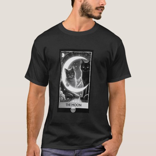 黒猫の月 天体タロットカードデザイン Tシャツ (正面)