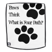 黒猫の犬が足を踏み考え止めて道を歩く バックパック (取り外し可フェース)