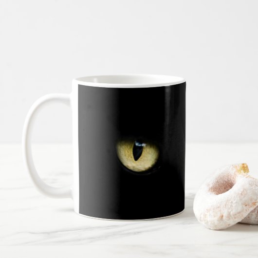 黒猫の目 | Cat Eyeマクロ コーヒーマグカップ (ドーナツ)
