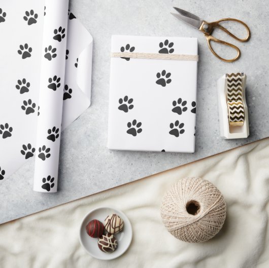 黒猫の足のシンプル ラッピングペーパー (クラフト)