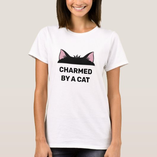 黒猫の頭とカスタマイズできる面白い猫の引用 Tシャツ (正面)