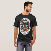 黒猫の魔女のハロウィーンゴスグラフィック Tシャツ (正面フル)