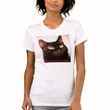 黒猫は美しいTシャツです