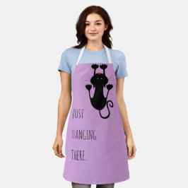 黒猫ぶら下がった漫画のおもしろい文字 エプロン